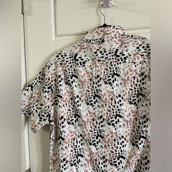 Sunrise Kingdom Animal Print White Pink Shirt Button Down Shortsleeve Mens SizeM - Picture 6 of 15